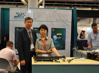 Our company participates in IMS2013 American International Microwave Exhibition